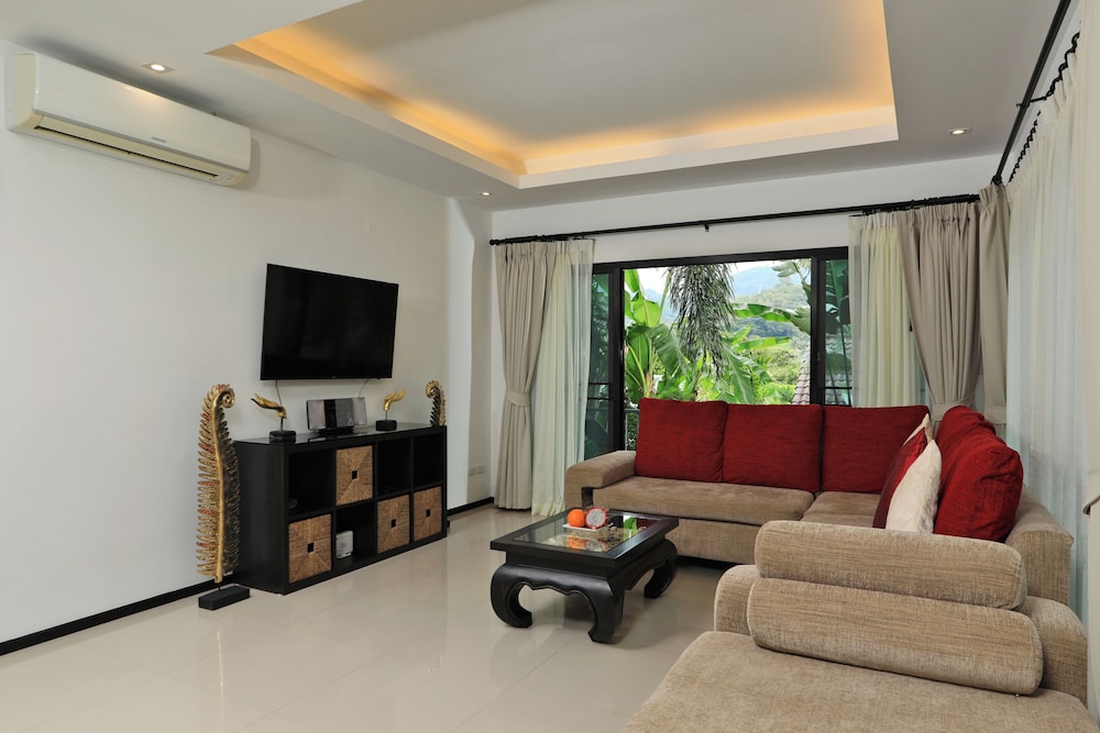 THAIMOND RESIDENCE BY TROPICLOOK 38/68