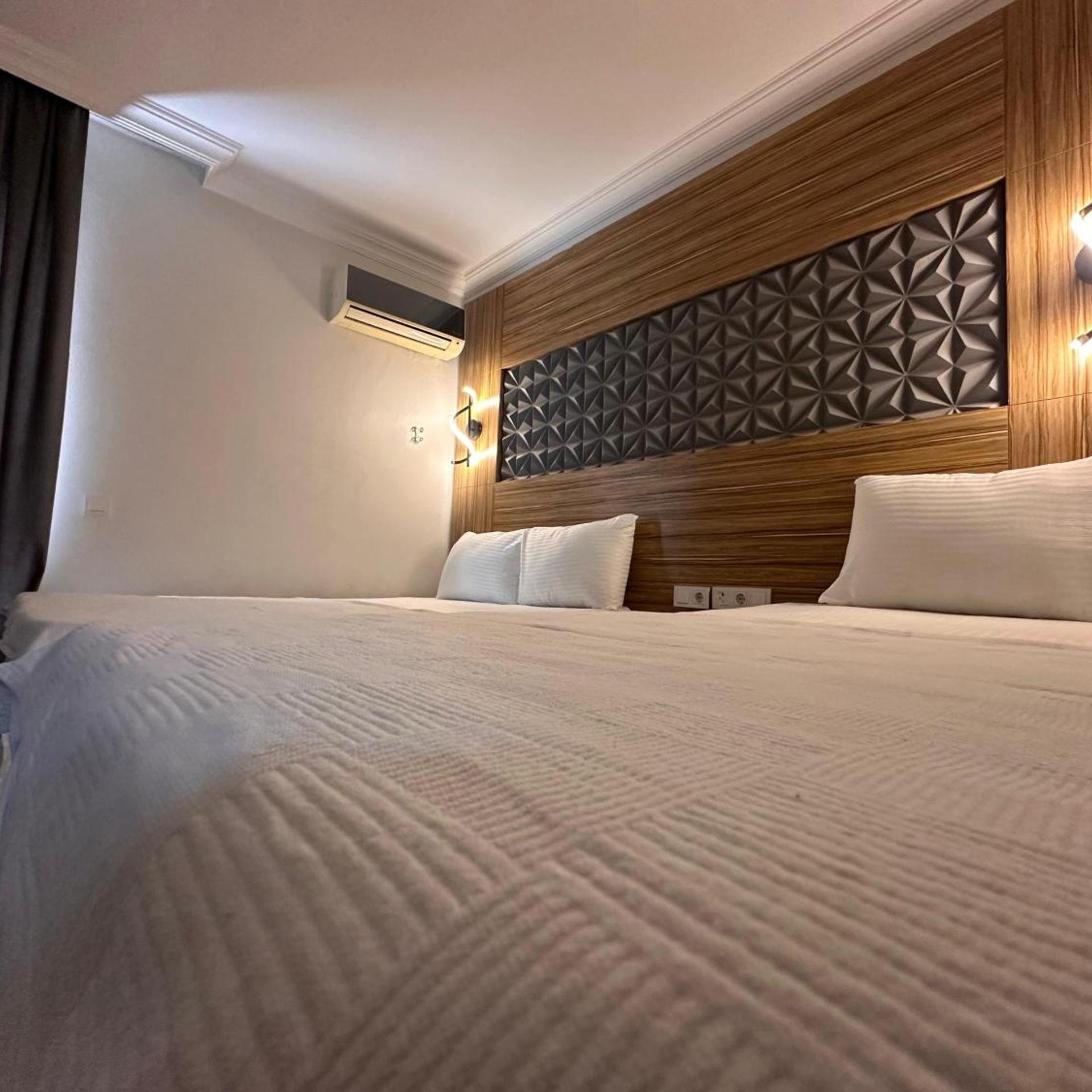 Royal Ezel Hotel 15/50