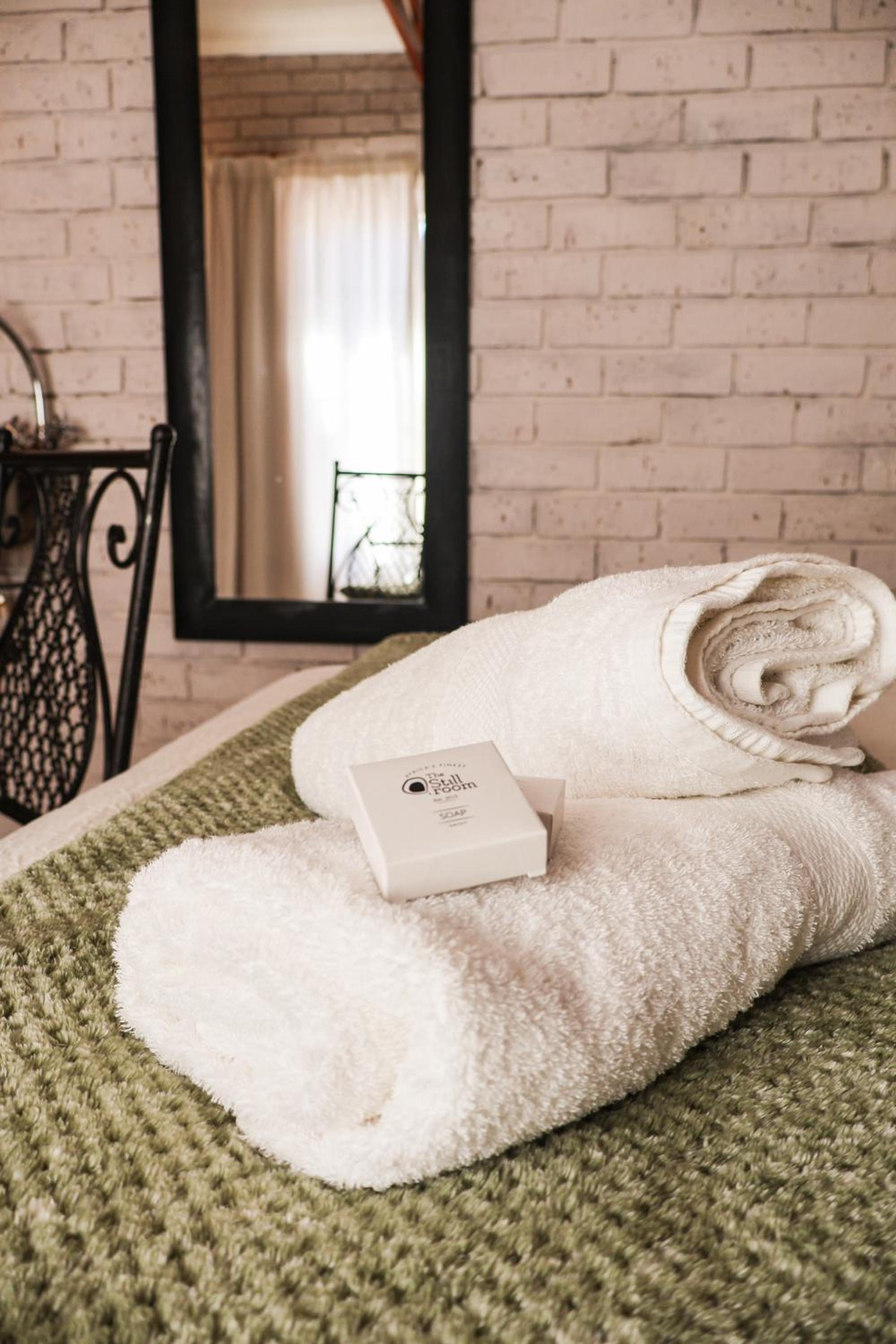 Eddies B&B/Self-catering 16/30
