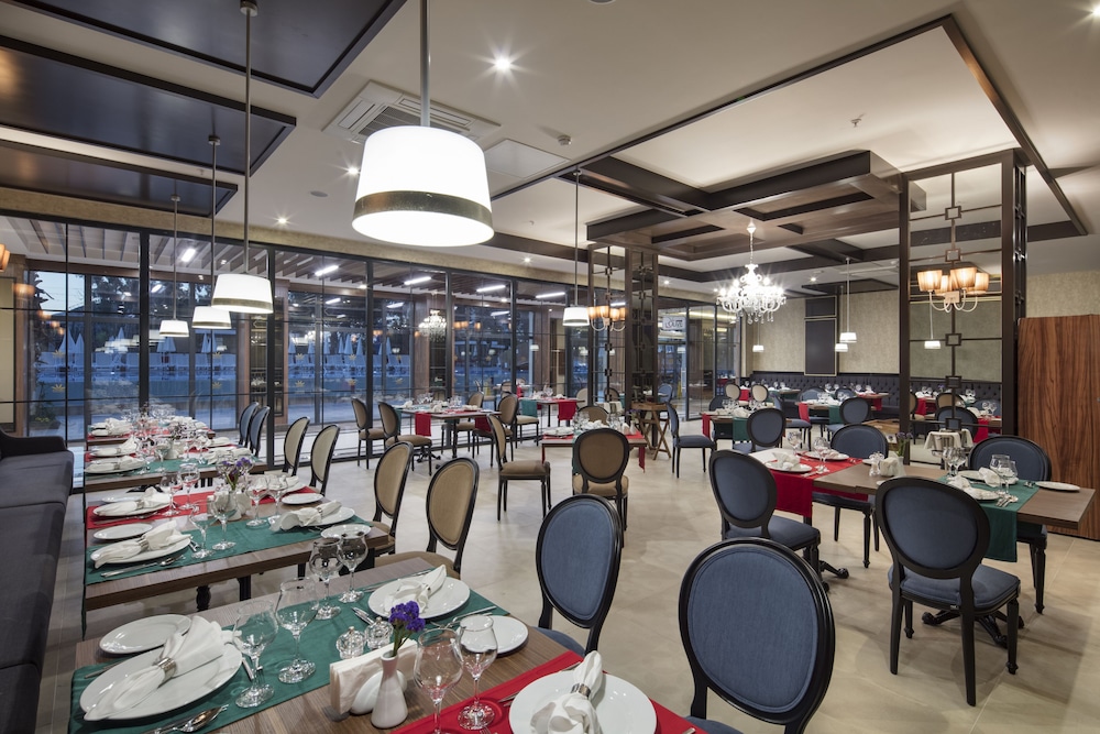 Aydinbey Queen s Palace & Spa 51/62