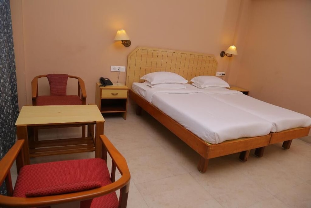 Hotel Surguru 38/60