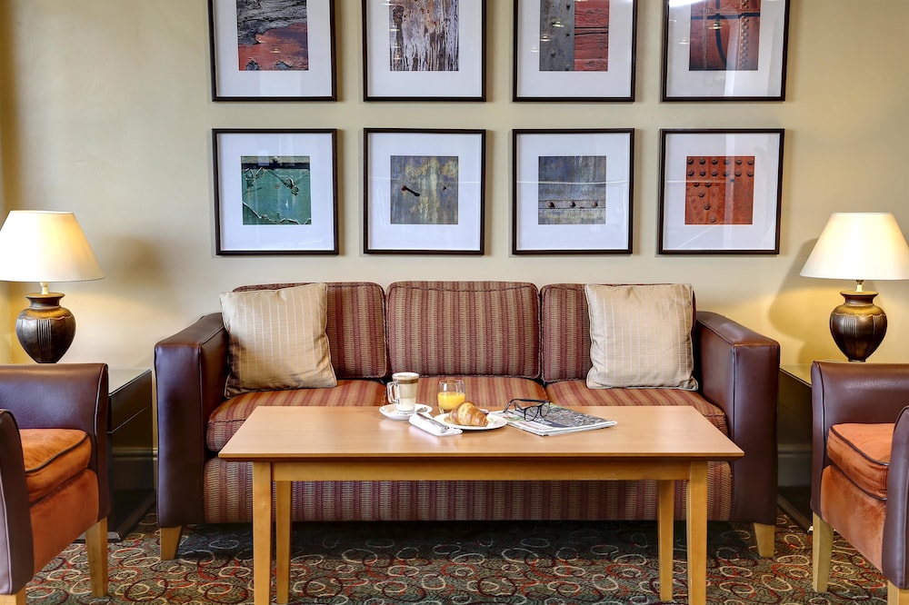 Best Western Plus Milford Hotel 30/46
