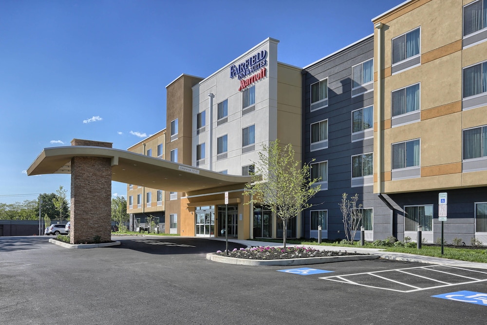 Fairfield Inn Suites Philadelphia Willow Grove