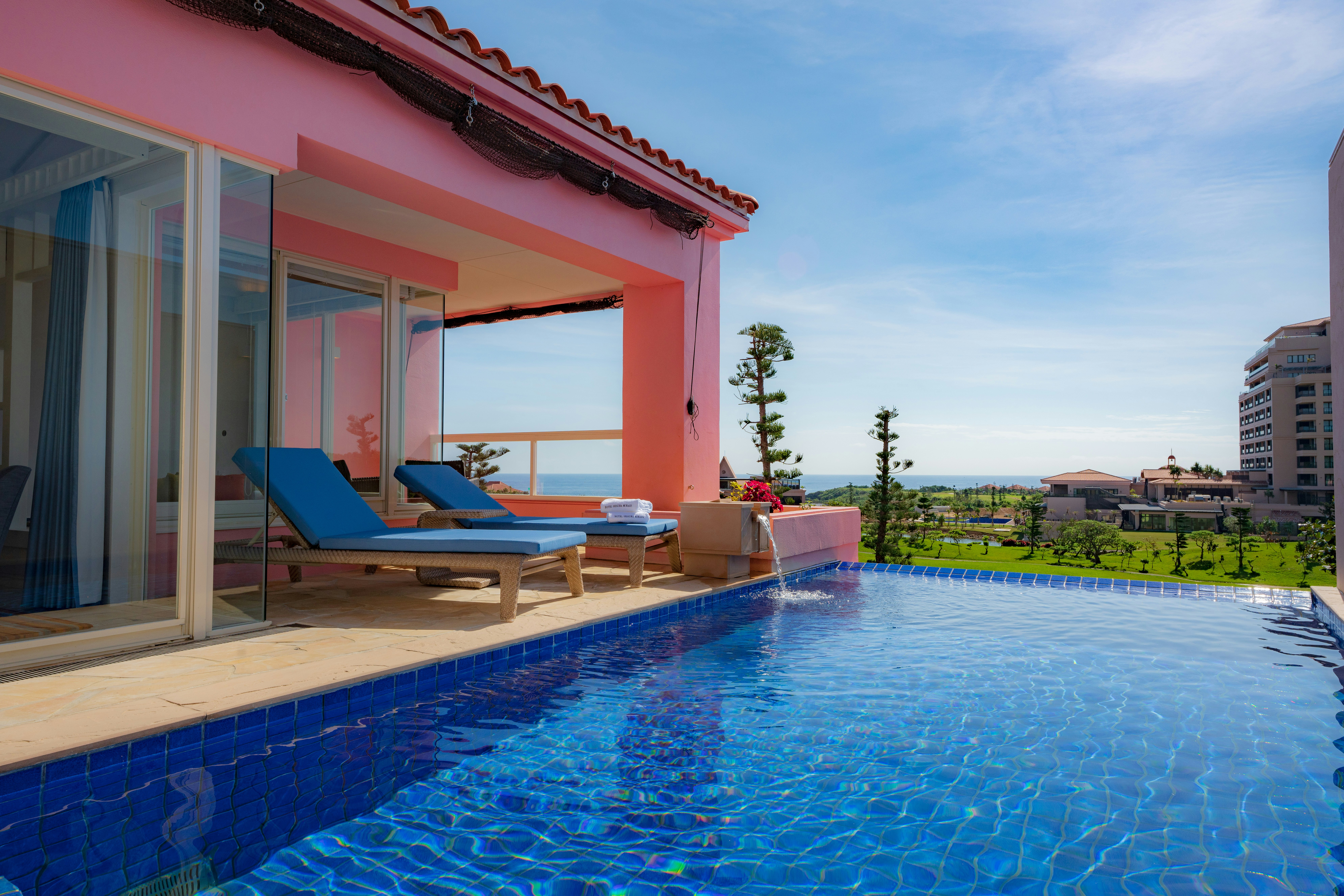 Hotel Shigira Mirage 55/57