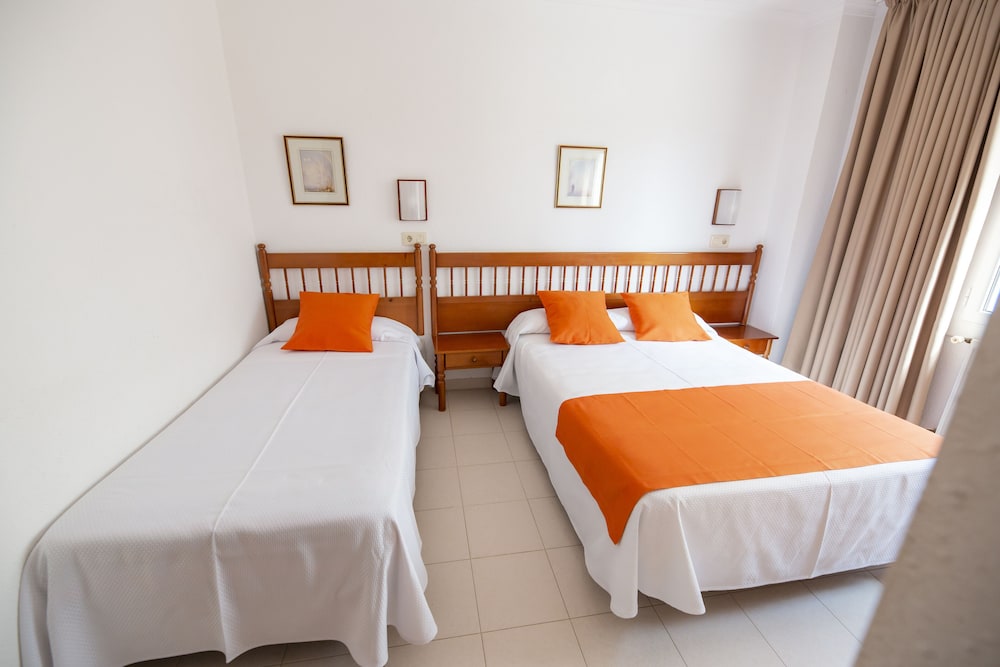 Risech Hotel 13/64