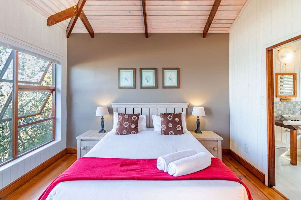 Boardwalk Lodge 12/50