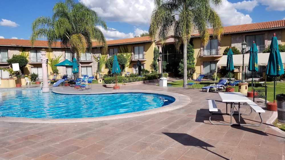 Gran Hotel Hacienda De La Noria 48/53
