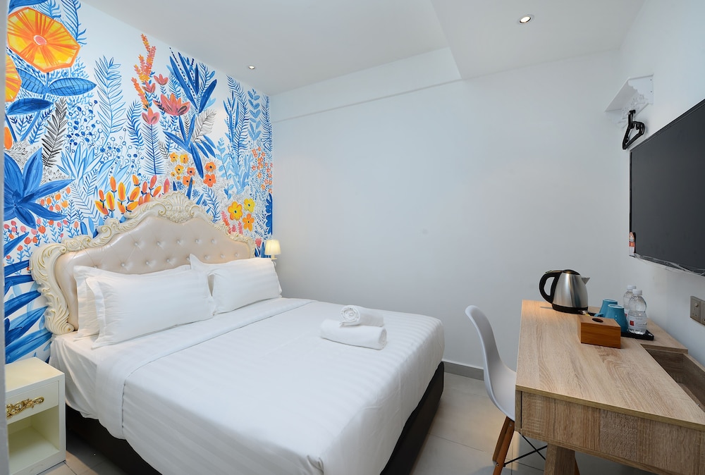 Hotel De Art Usj 21 9/35