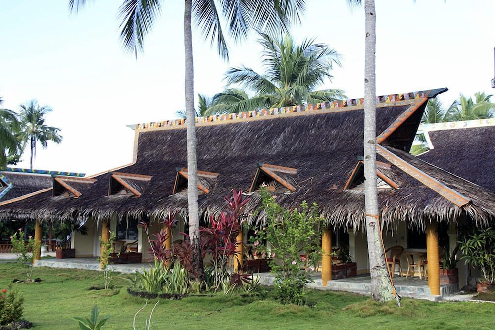 Whispering Palms Island Resort 34/40