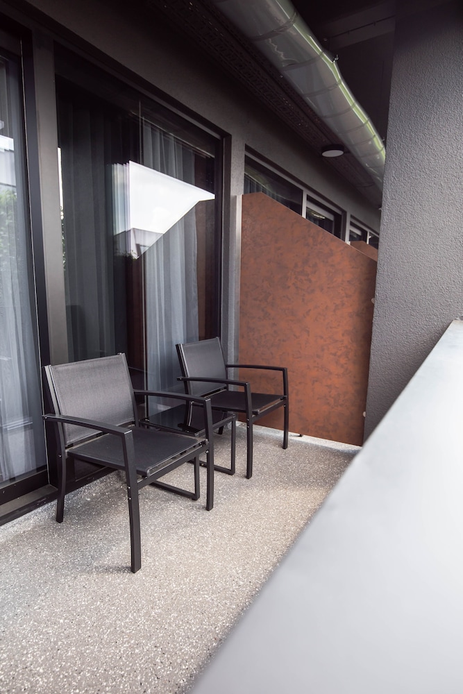24Seven Hotel Schwabach 38/46