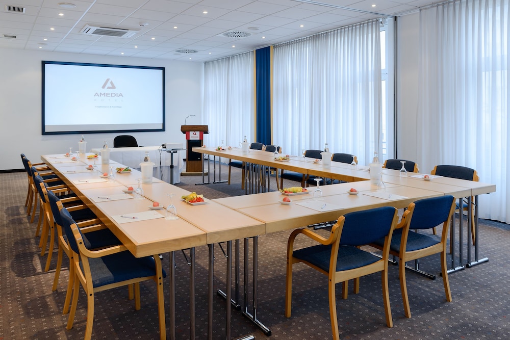 Amedia Dresden Elbpromenade, Trademark Collection by Wyndham 30/36