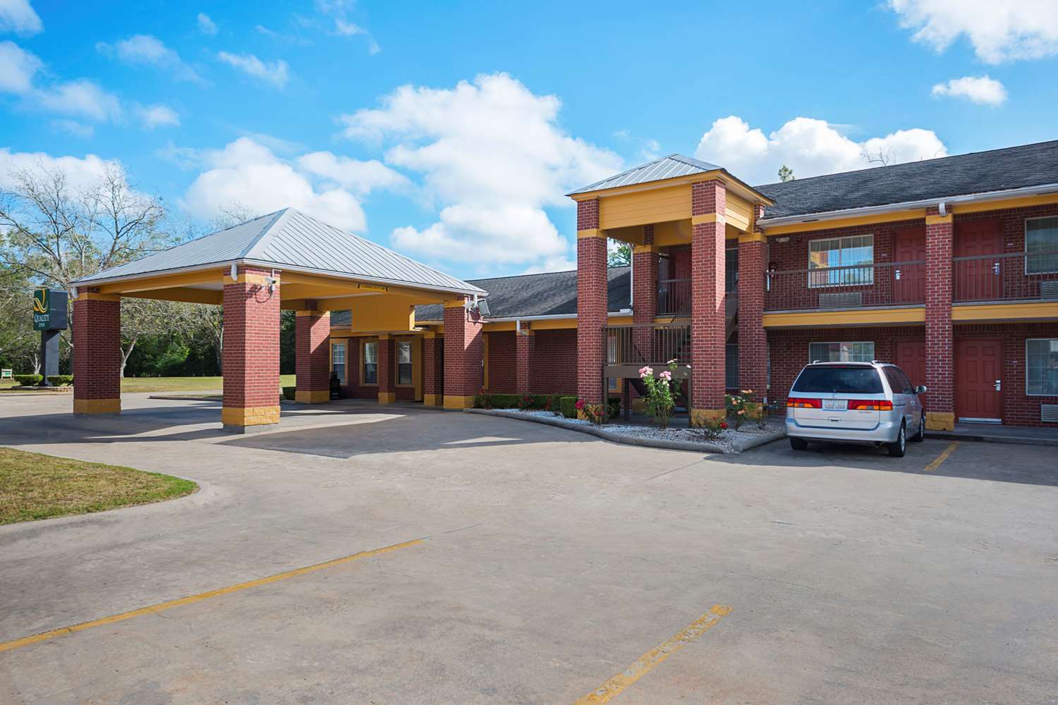 Quality Inn Deridder, LA 35/38
