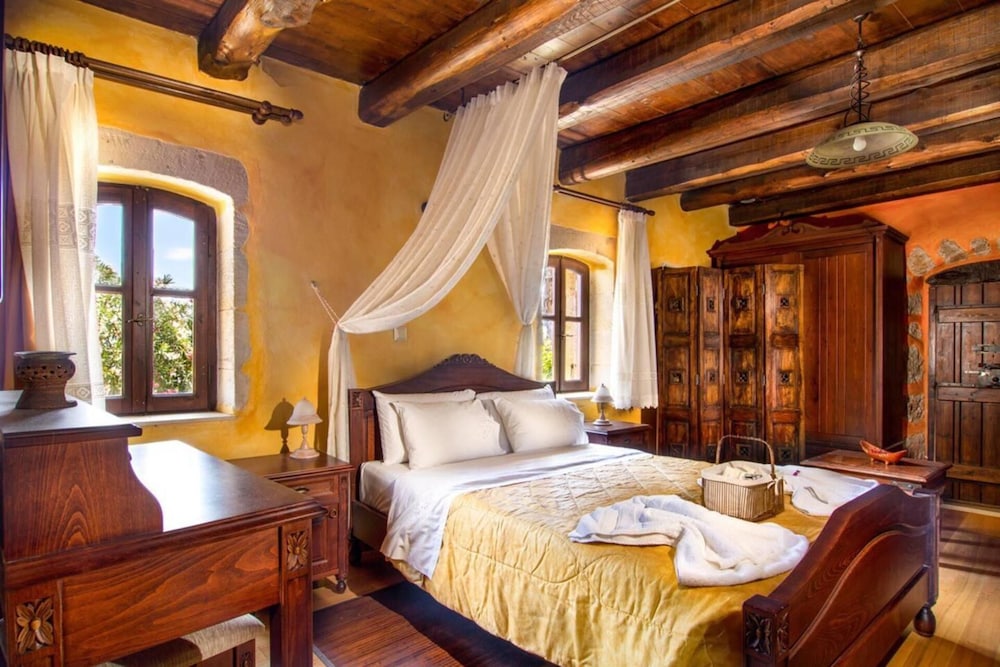 Samonas Traditional Villas 13/50