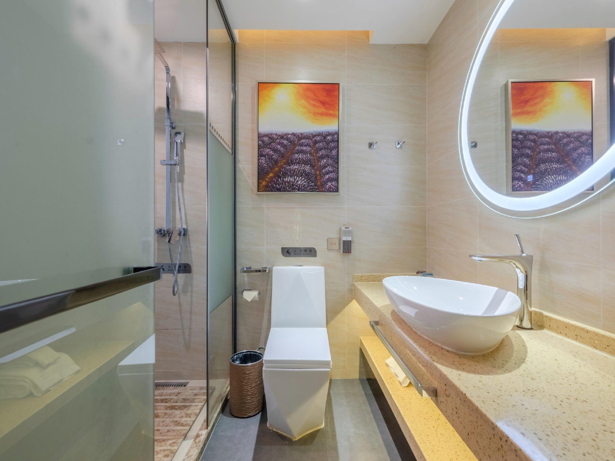 Shenzhen Qianhai Times City Branch of Lavande Hotel 85/88