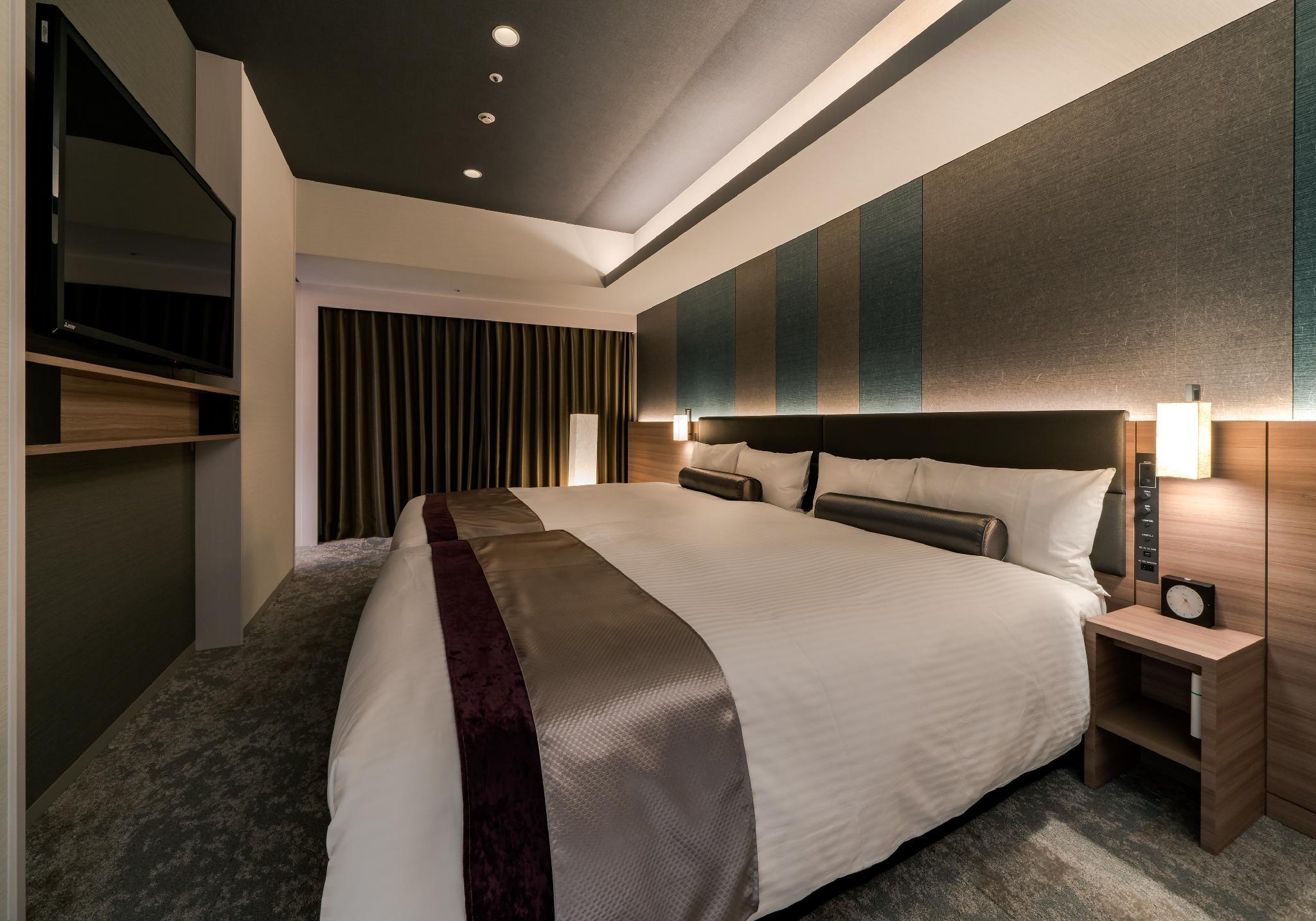 Castle, Suite