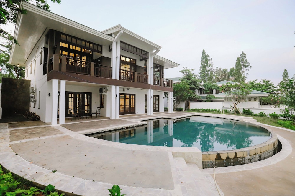 Taman Dayu Golf Club And Resort 4/56