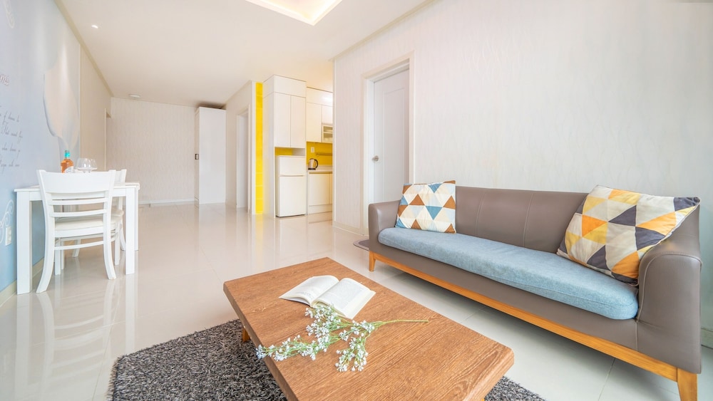 Gapyeong Rialto Pension 32/50