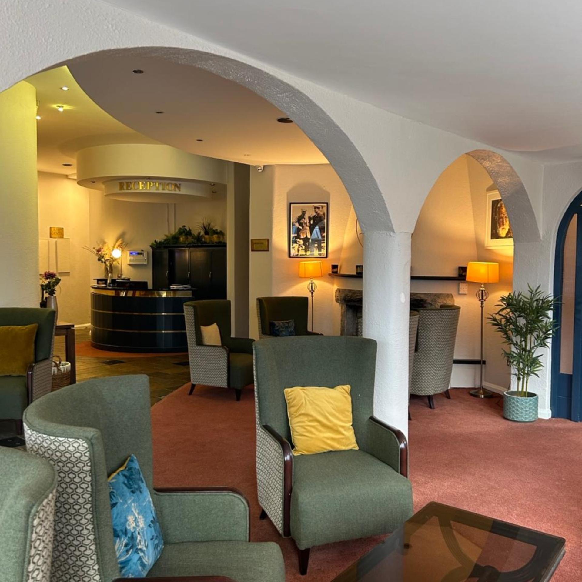 Alcock & Brown Hotel 25/48