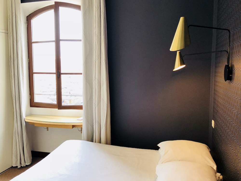 Hotel Bellevue Marseille 33/74