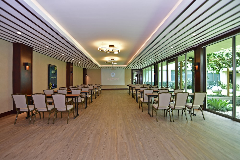 Autentico Hotel 19/50