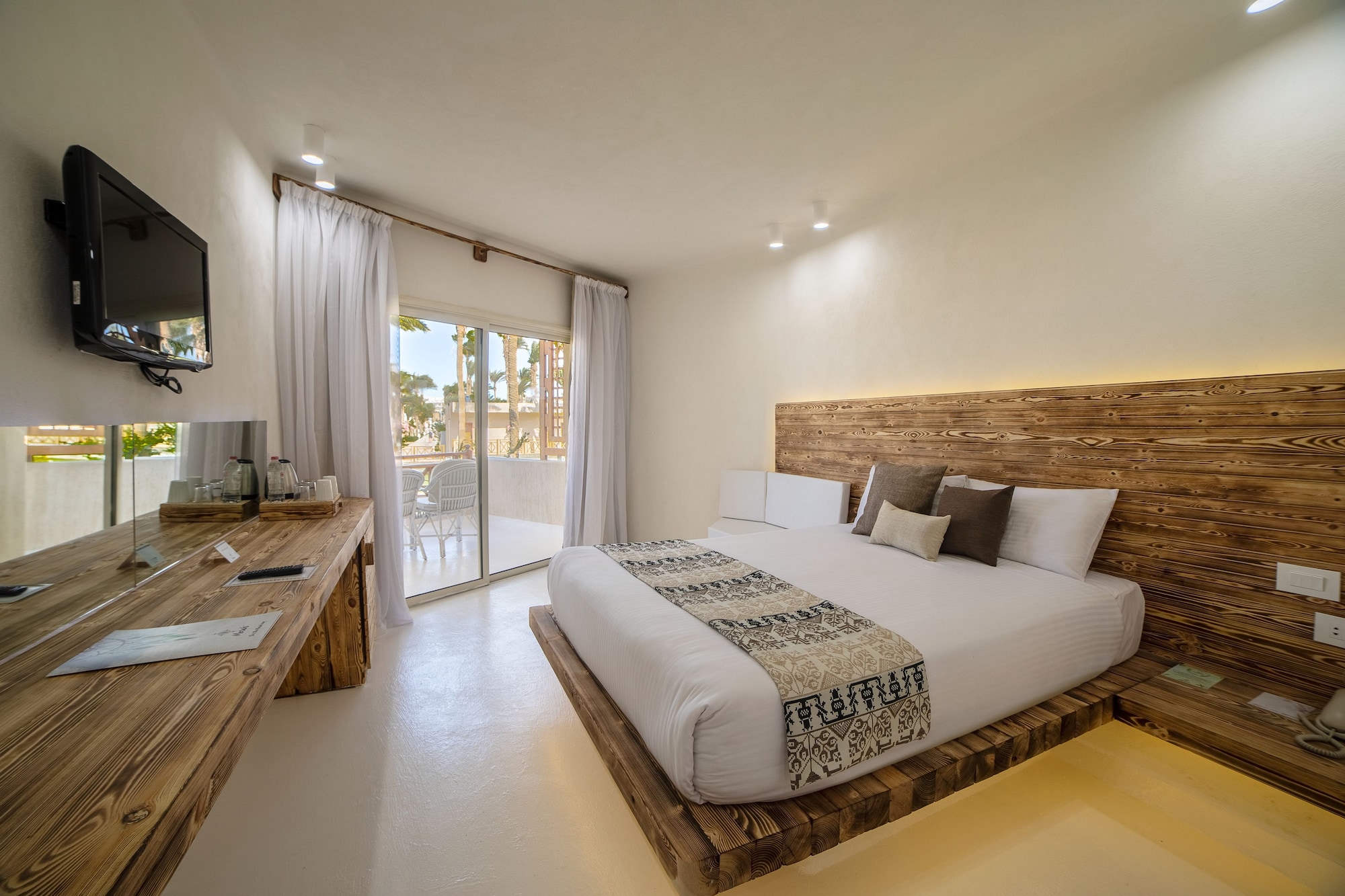 GYPSTER ROOM.