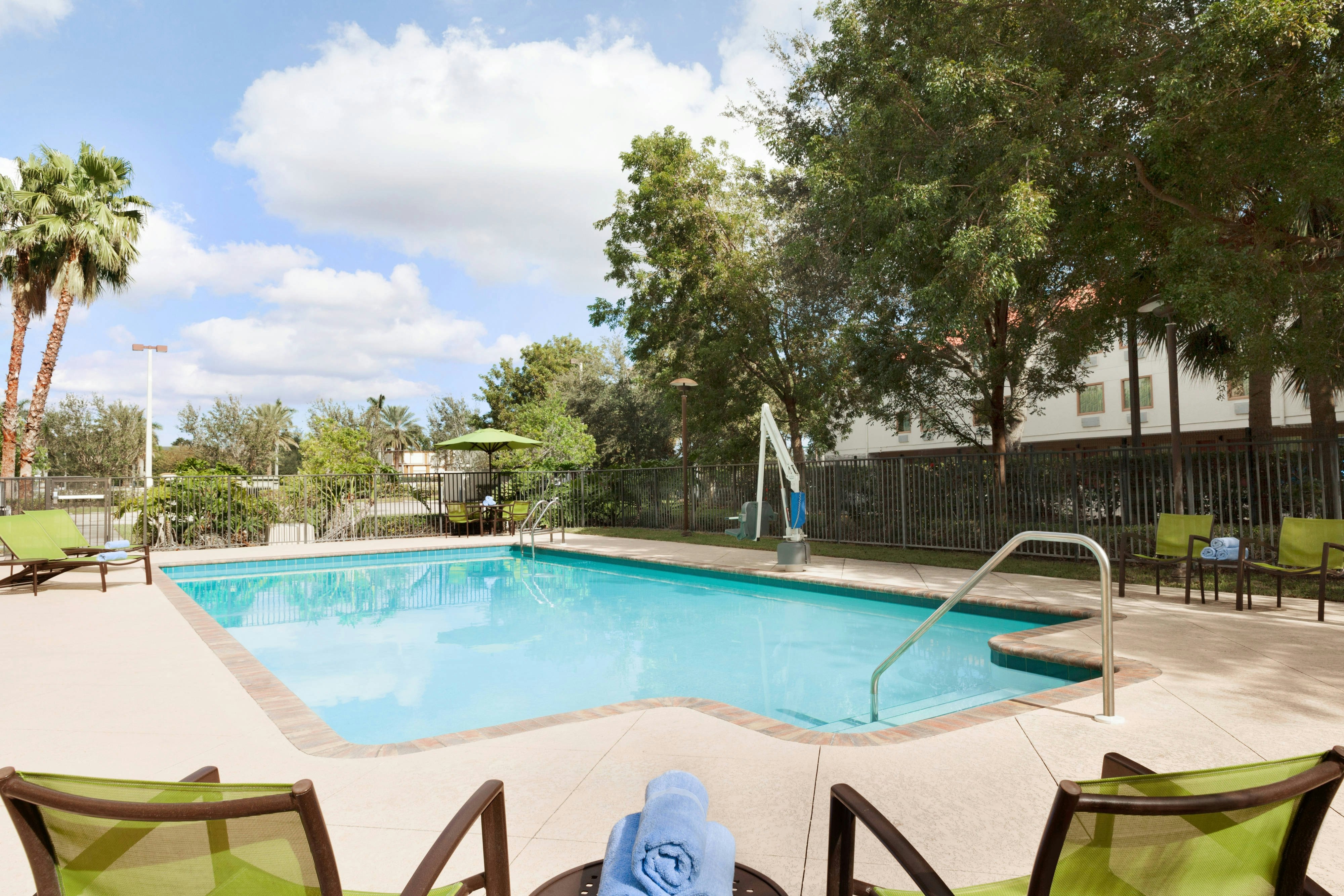 SPRINGHILL SUITES BY MARRIOTT WEST PALM BEACH I-95 4/12