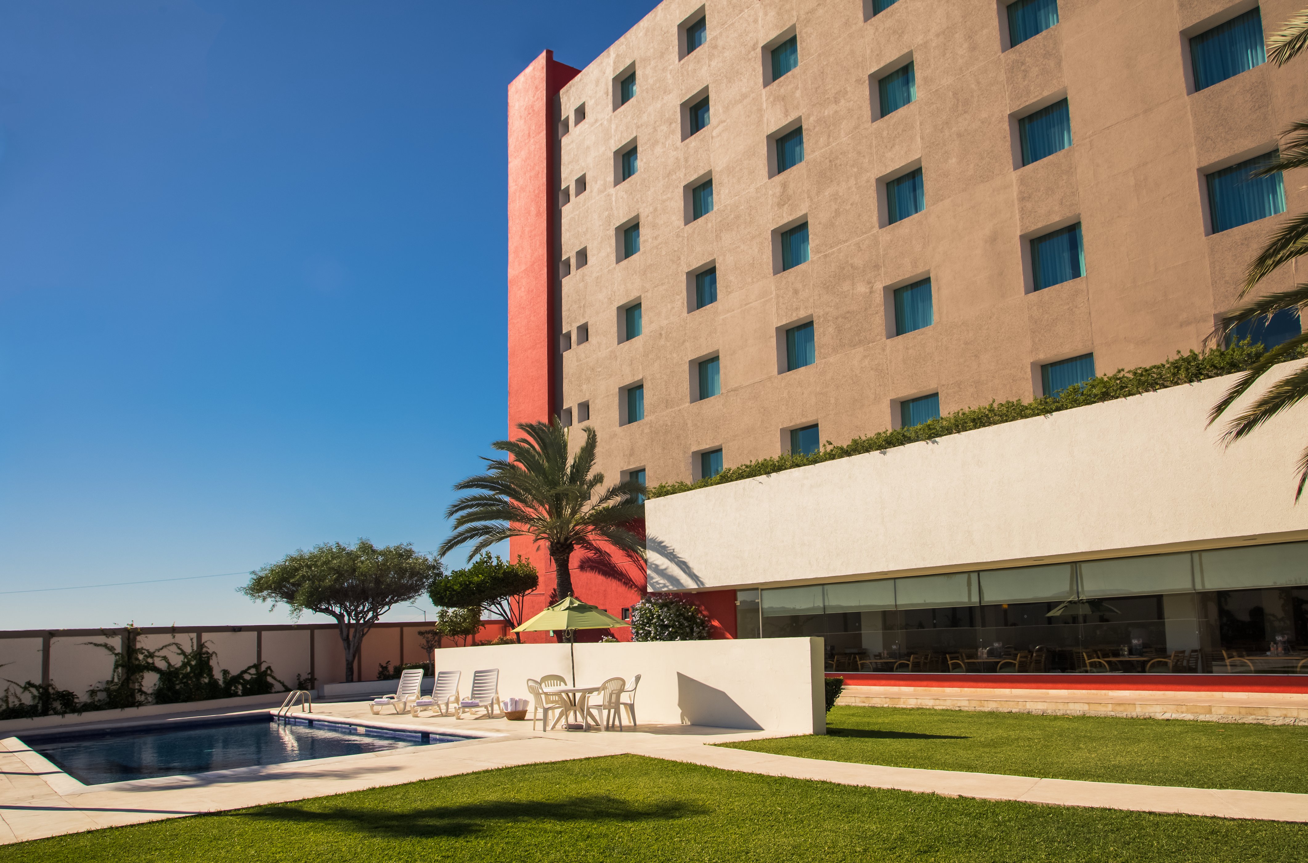 Fiesta Inn Tijuana Otay Aeropuerto 9/33