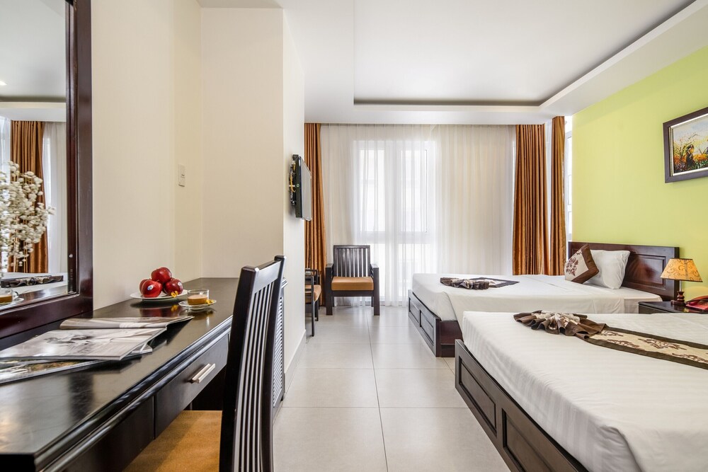 Tay Bac Hotel 33/75
