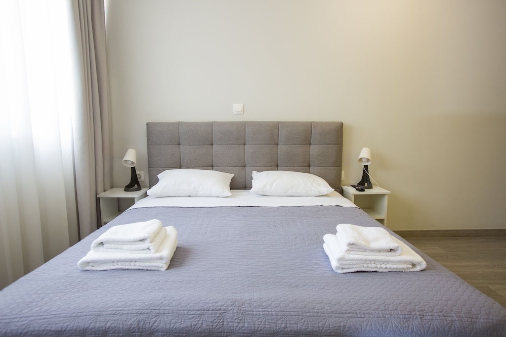 Raise Boutique Rooms in Center of Athens 10/23