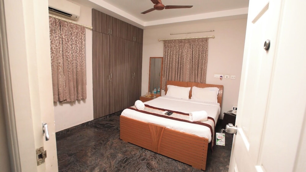 R-Hotels Rithikha Inn Porur 6/17