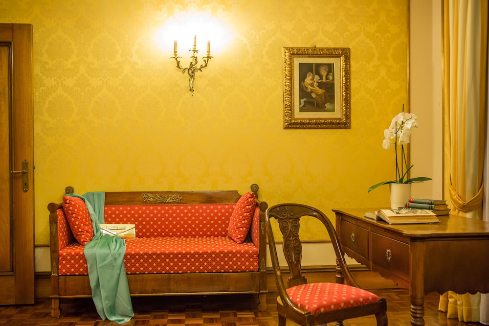 Due Torri Hotel Verona 62/85