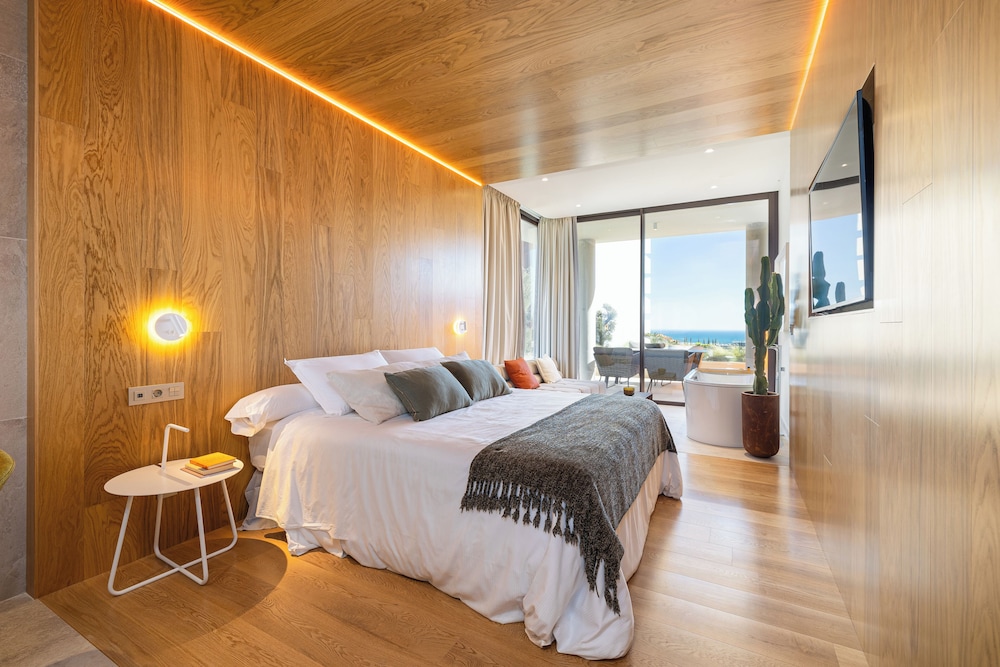 Leiro Residences 18/50