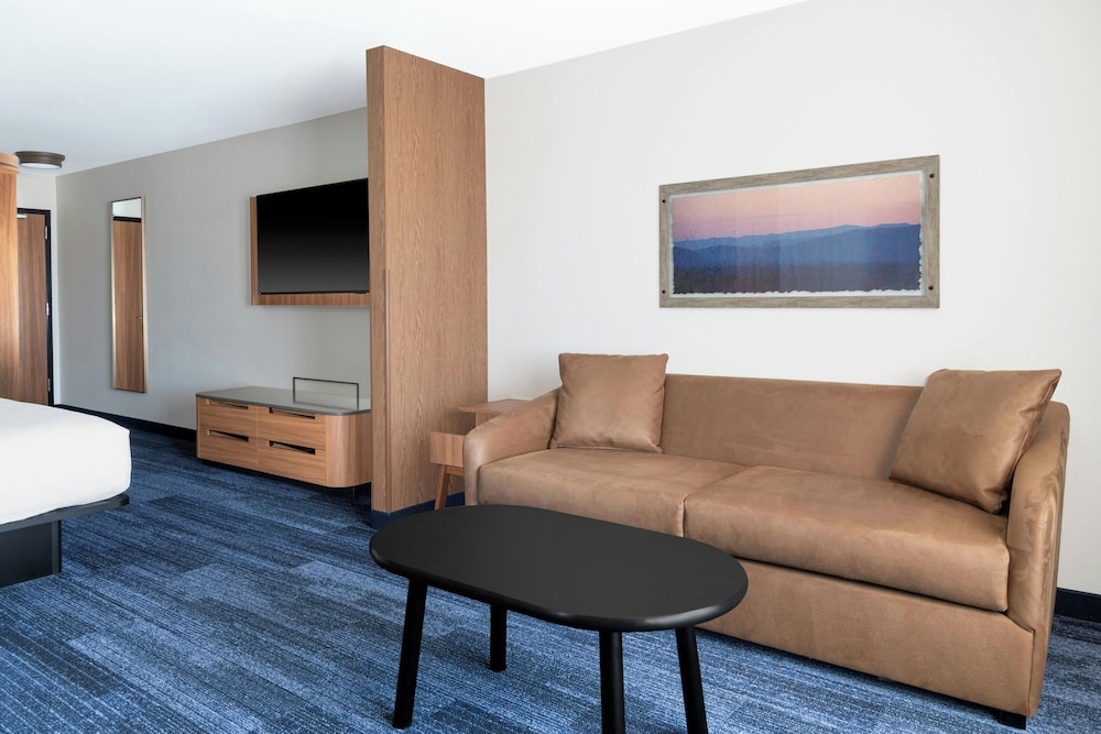Fairfield by Marriott Inn & Suites Norfolk 20/33