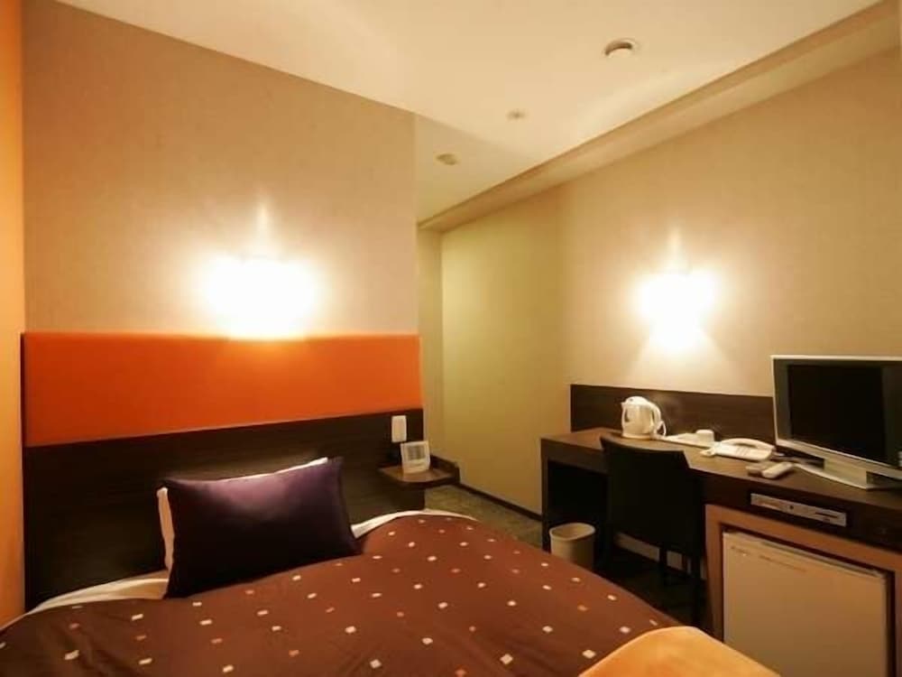 Hotel 1-2-3 Takasaki 8/22