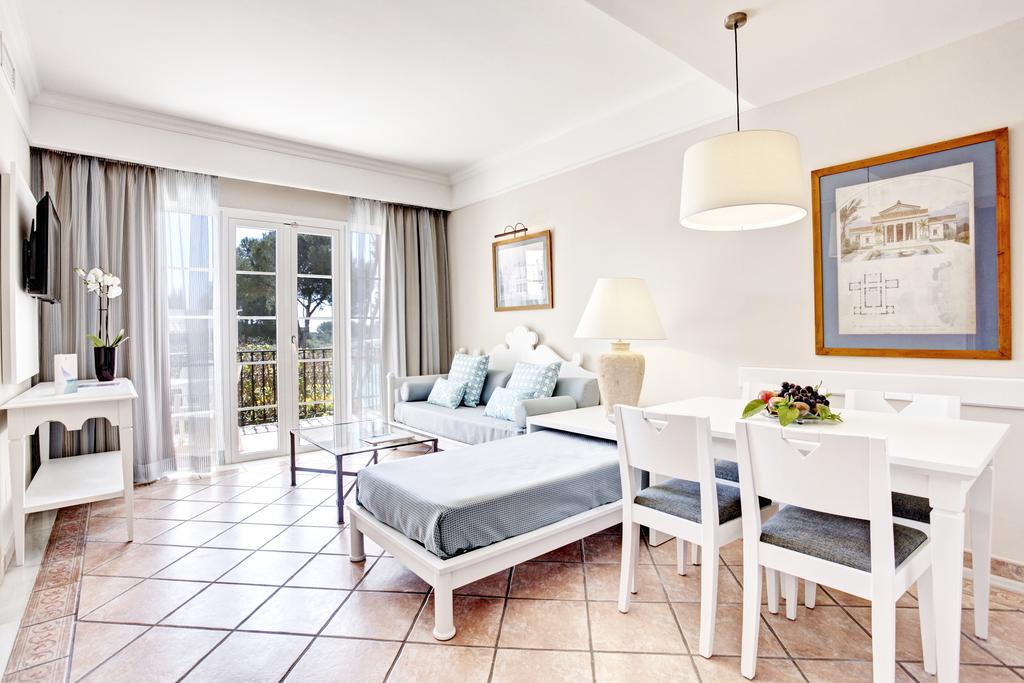Room at Grupotel Playa Club, SON XORIGUER