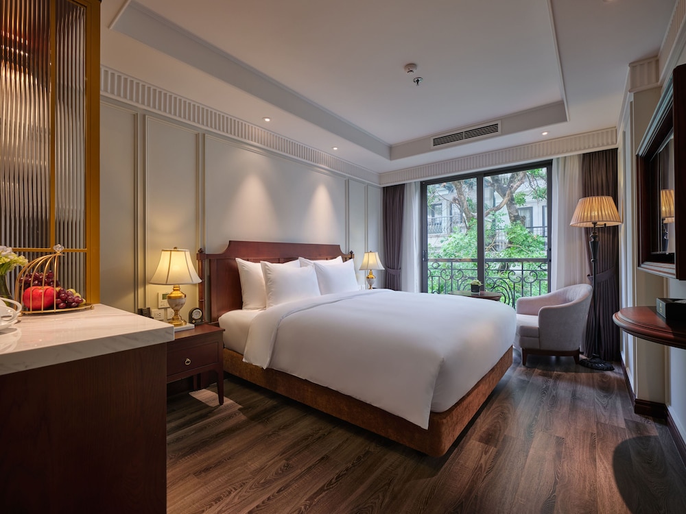 Grand Hotel du LAC Hanoi 10/50
