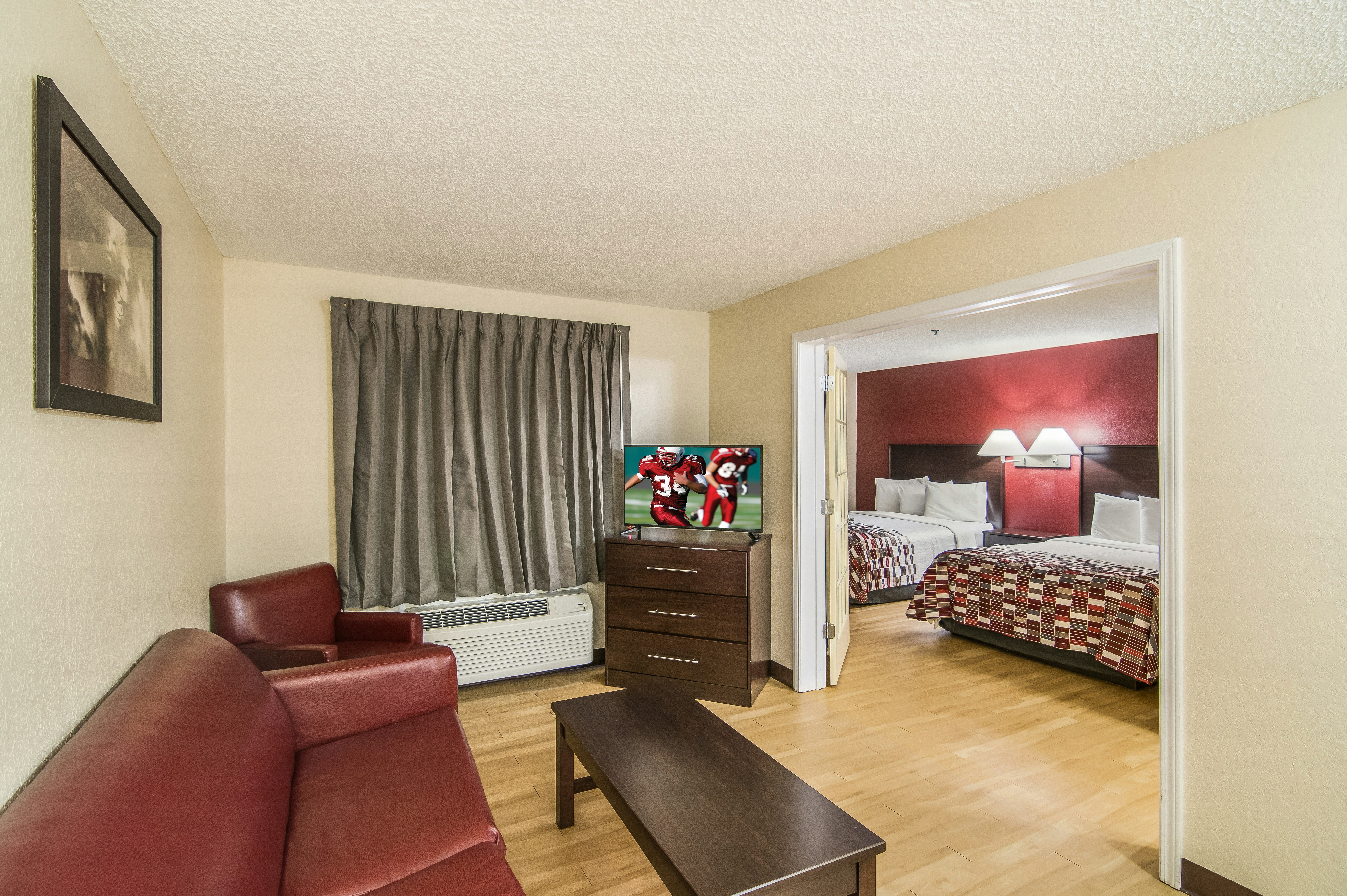Red Roof Inn & Suites Pensacola East - Milton 22/39