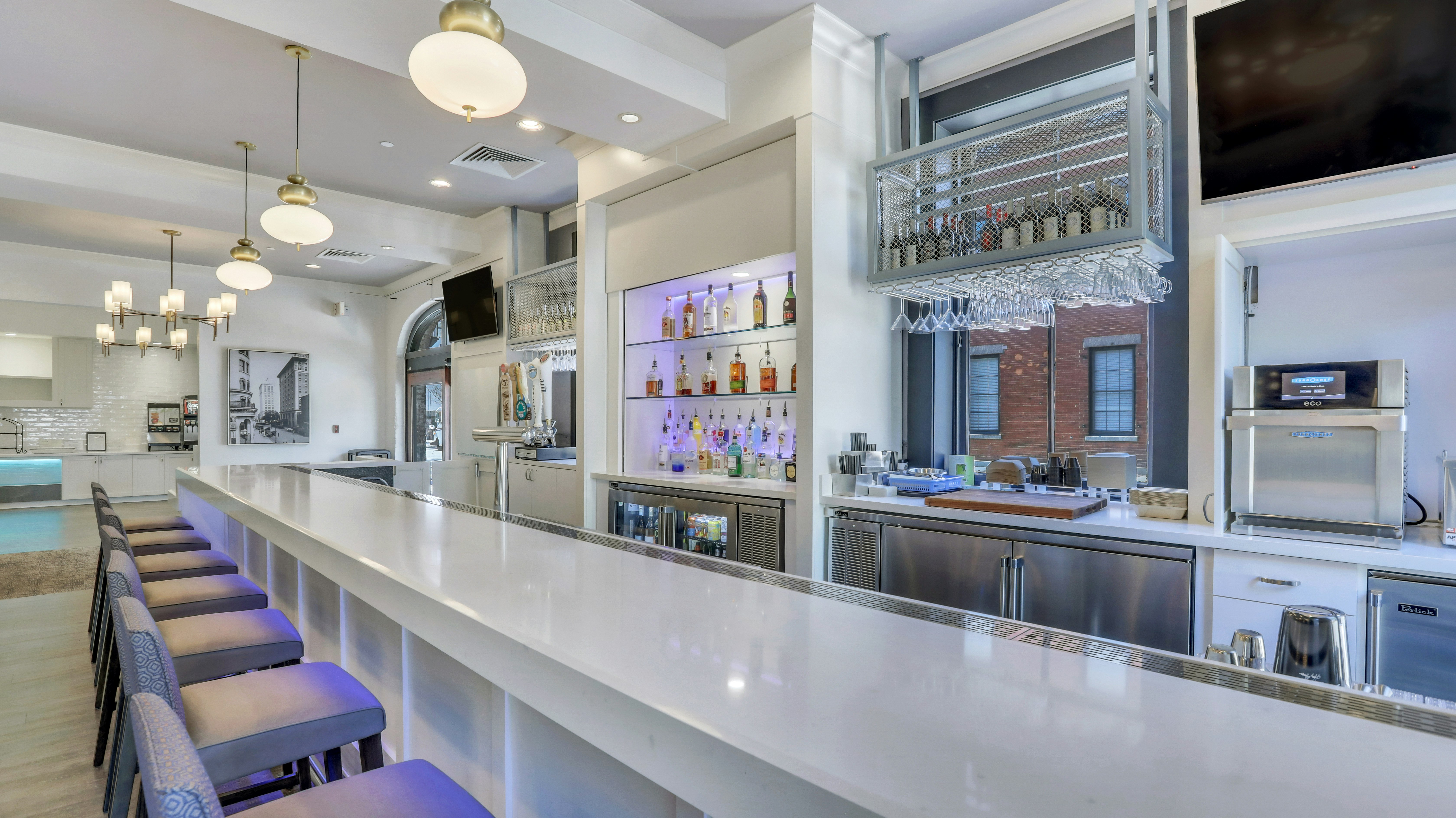 Staybridge Suites Savannah Historic District 35/52