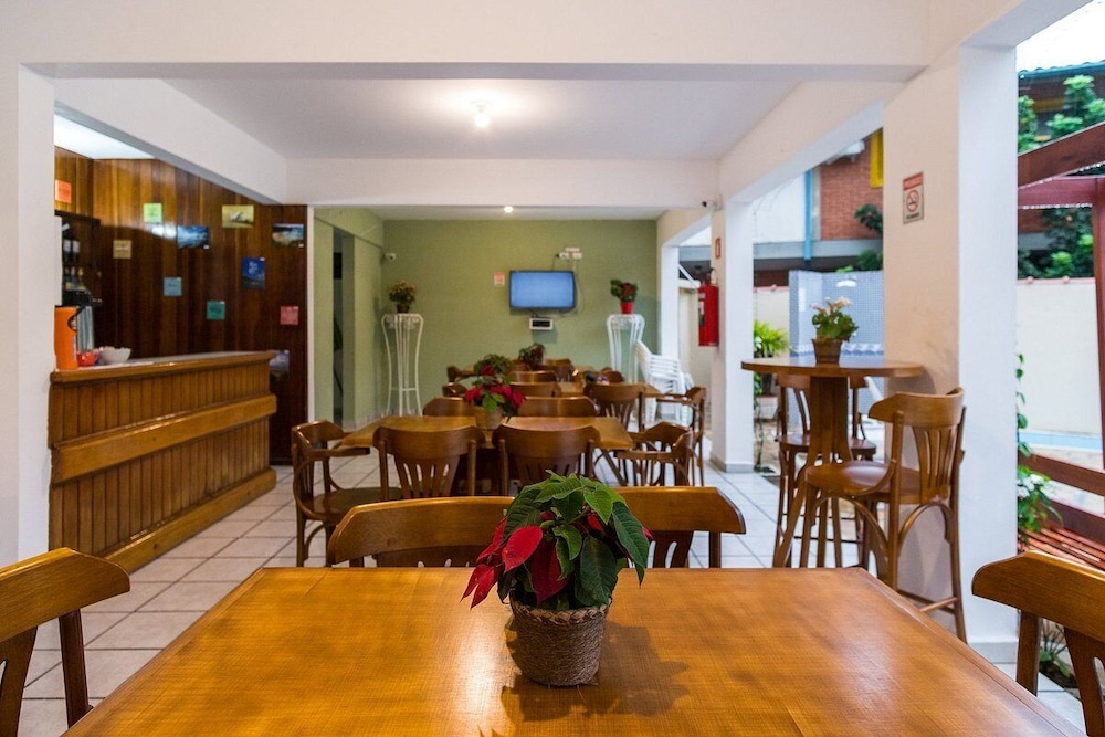 Hotel Ponta das Toninhas 25/34