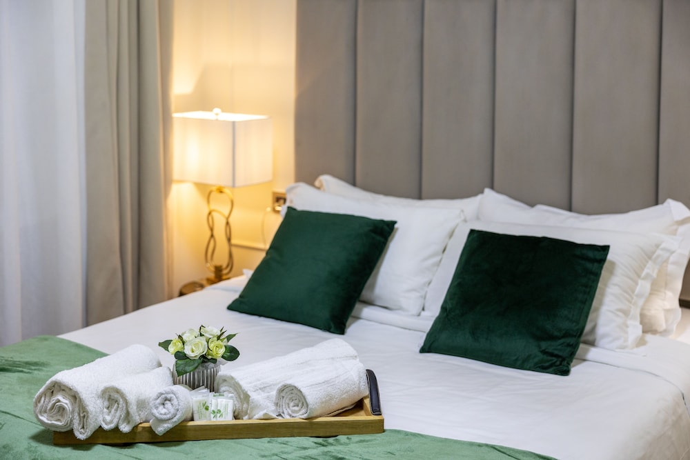 Hotel Les Chambres D Apos Or 32/50
