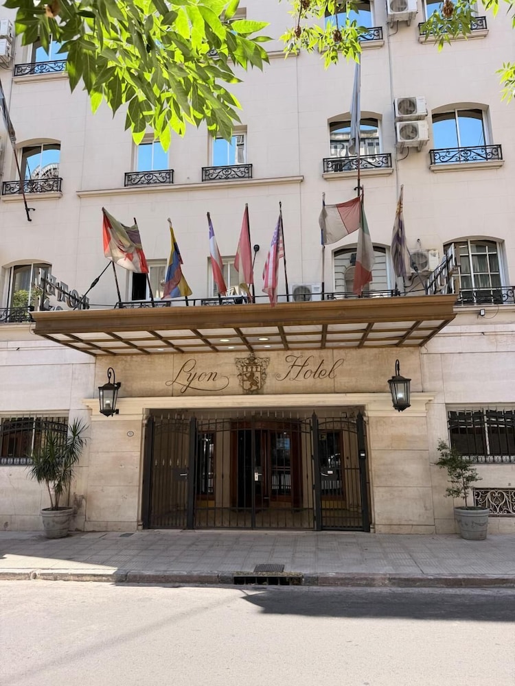 Hotel Lyon 4/78