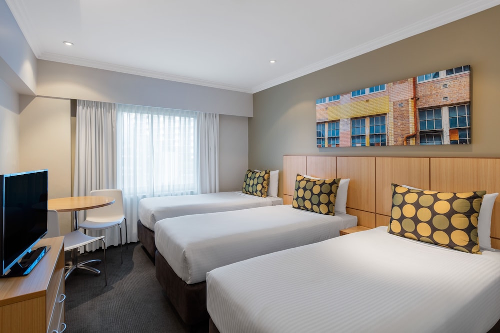 Mercure Sydney Macquarie Park 28/64