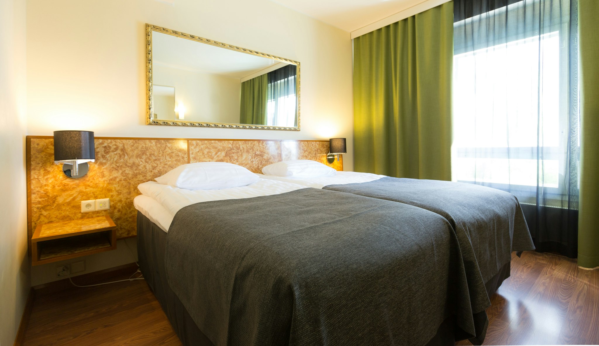 Hotel Verso 9/29