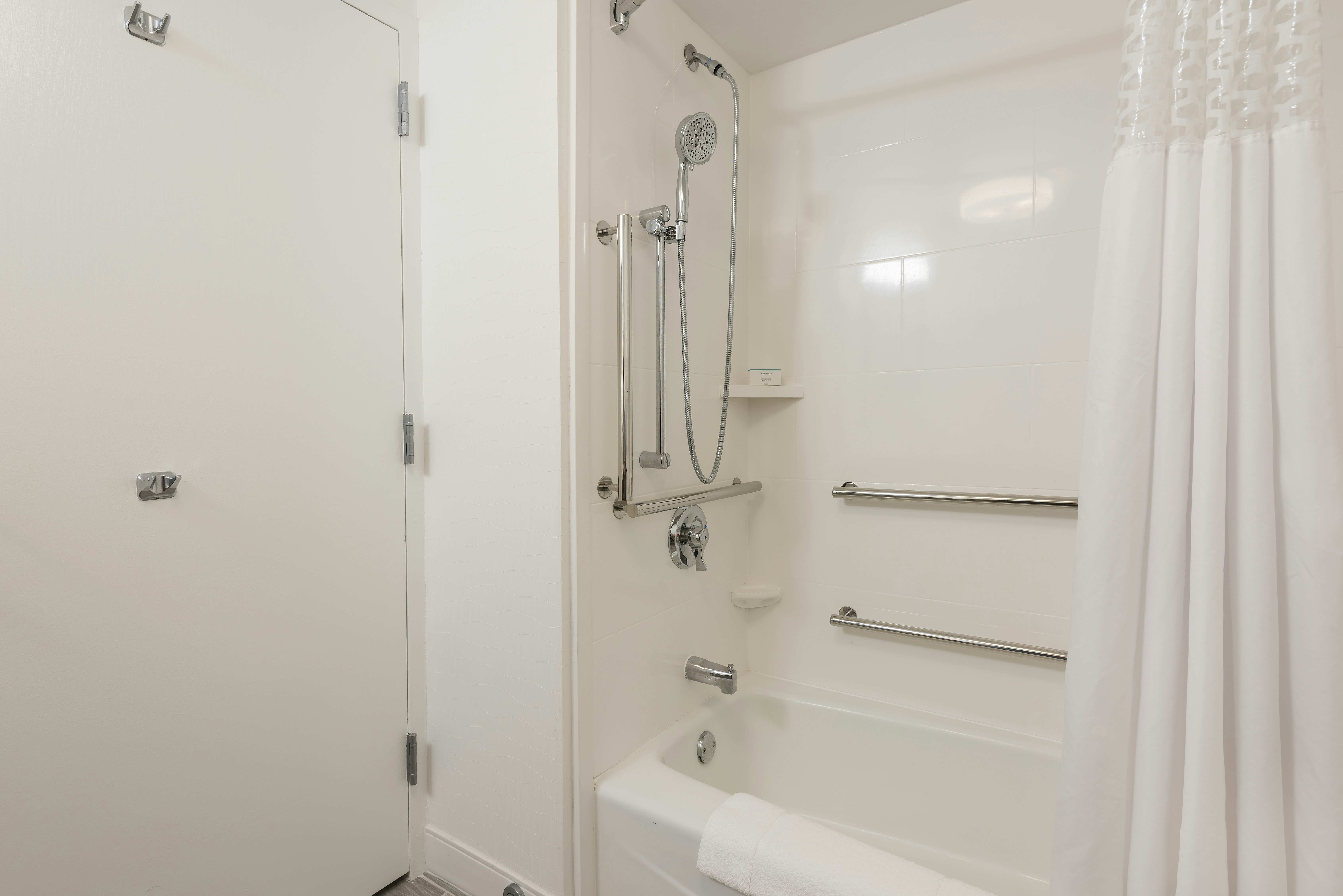 ROOM, DOUBLE BED, ACCESSIBLE