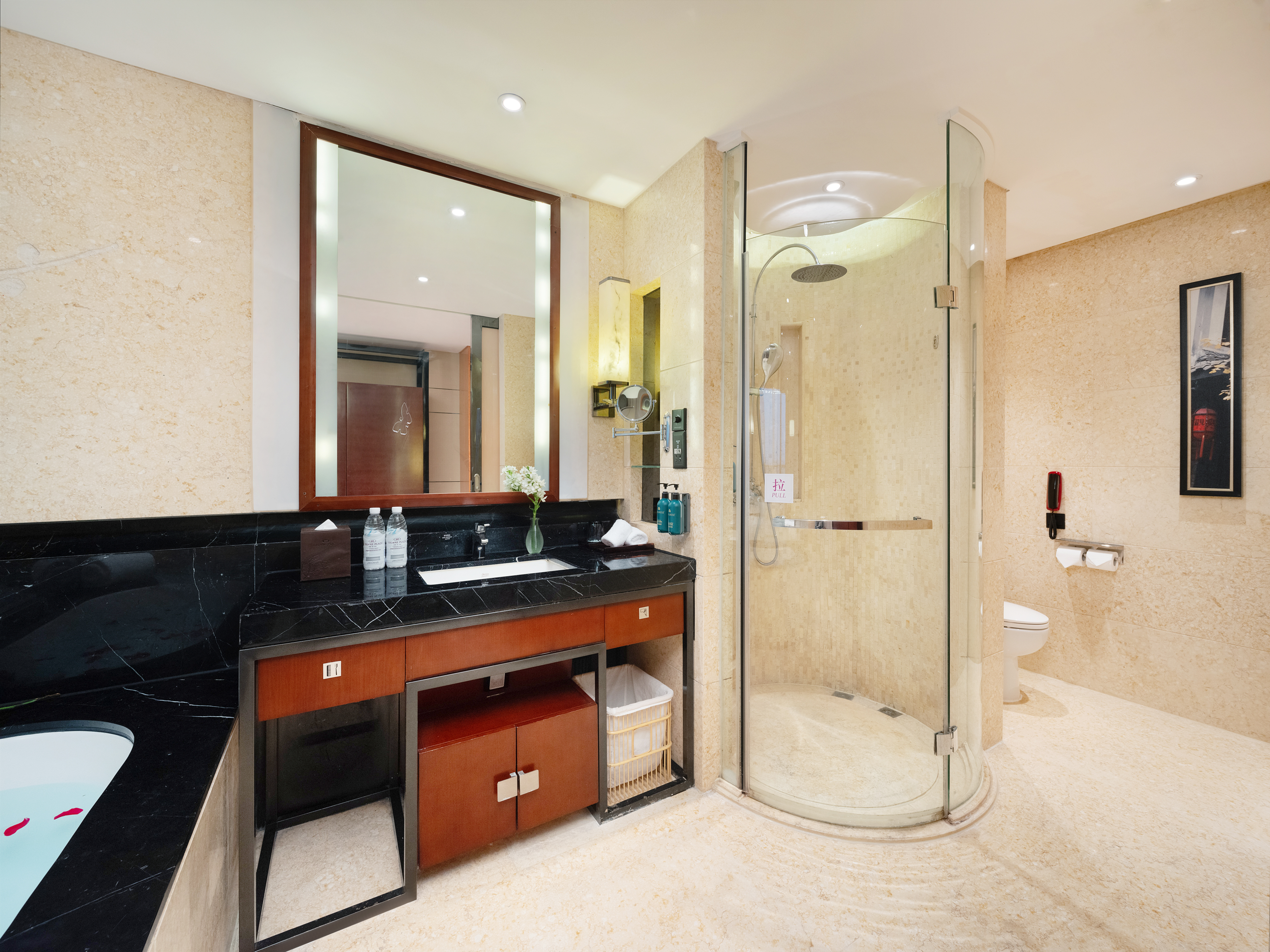 غرفة بسرير كينج، Crowne Plaza CHENGDU WEST 7/7