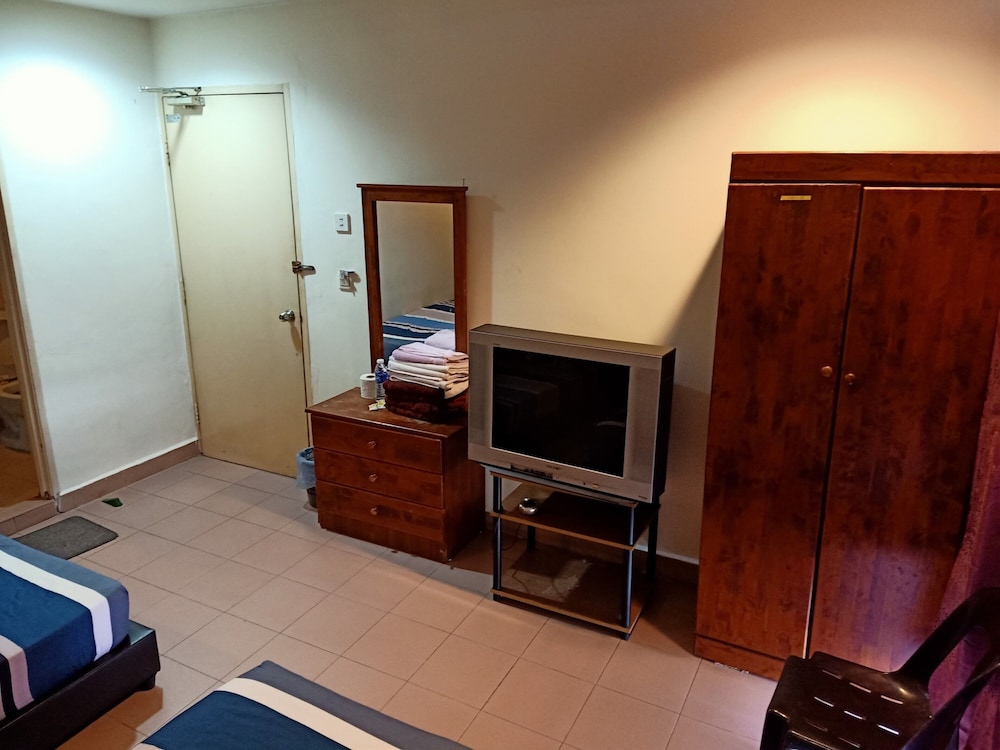 Hotel O Prai Jaya 11/50