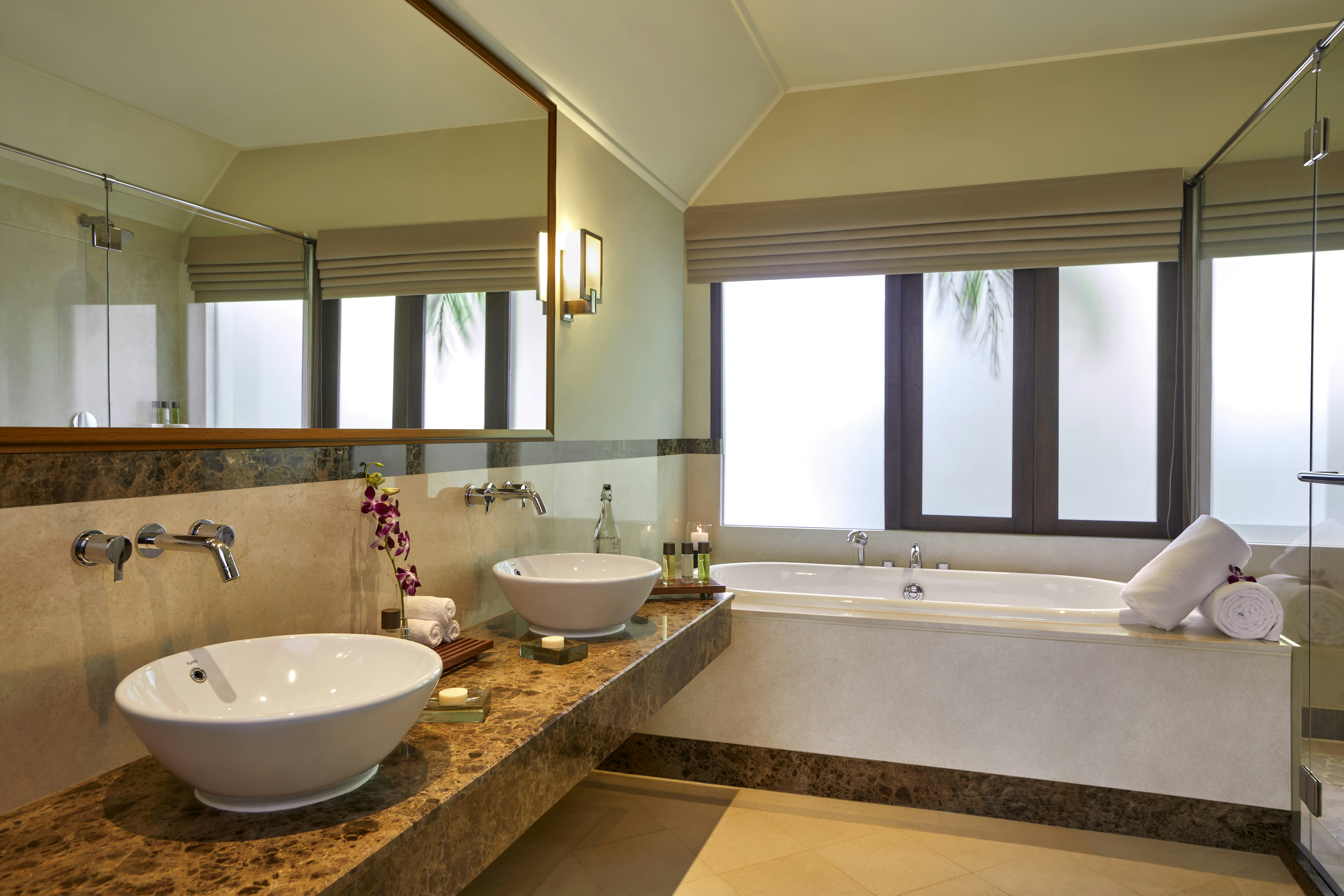 Taj Exotica Resort & Spa Maldives 118/119