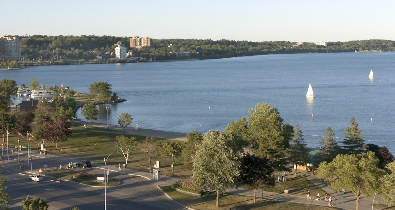 Hampton Inn & Suites By Hilton Barrie 54/62