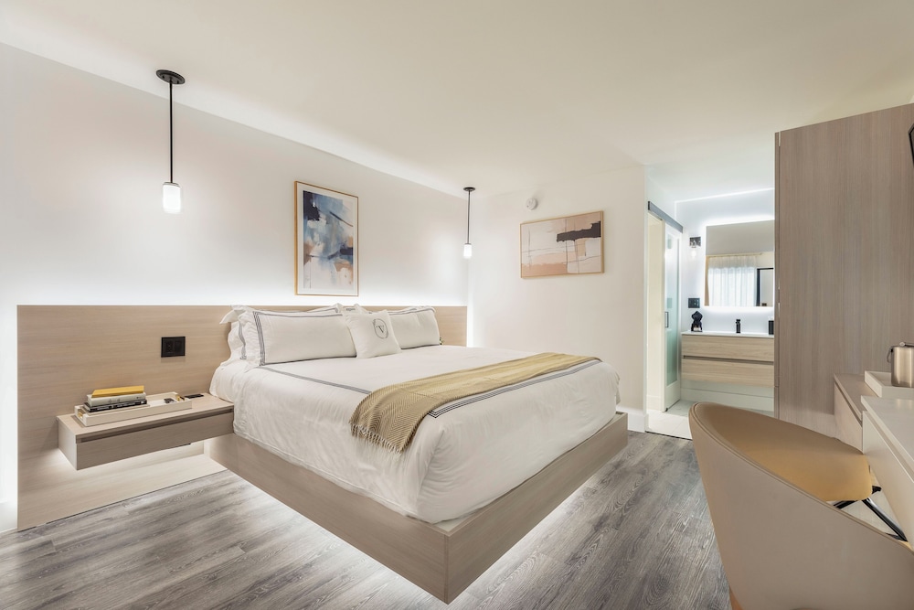 STANDARD, DOUBLE BED, ACCESSIBLE