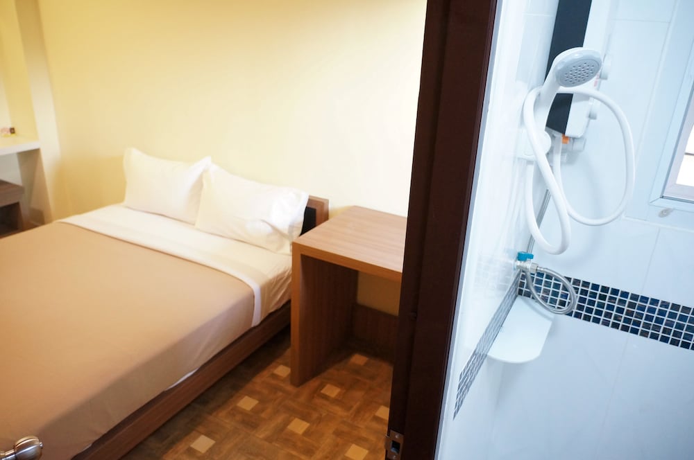 Samsen Sam Place Hotel 22/66